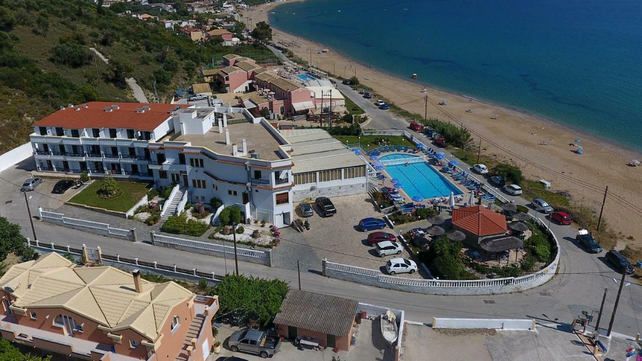 Belle Helene Hotel Agios Georgios Pagon Zewnętrze zdjęcie